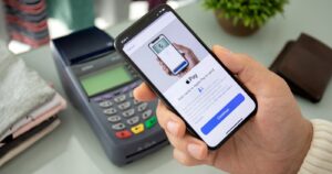 going to pay with apple cash