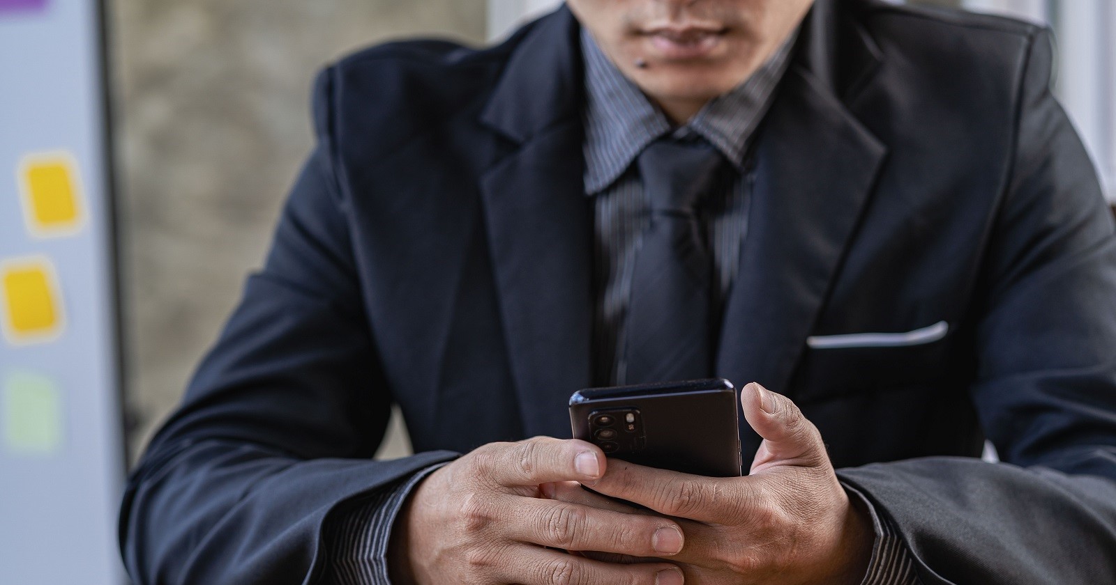 finance using mobile app