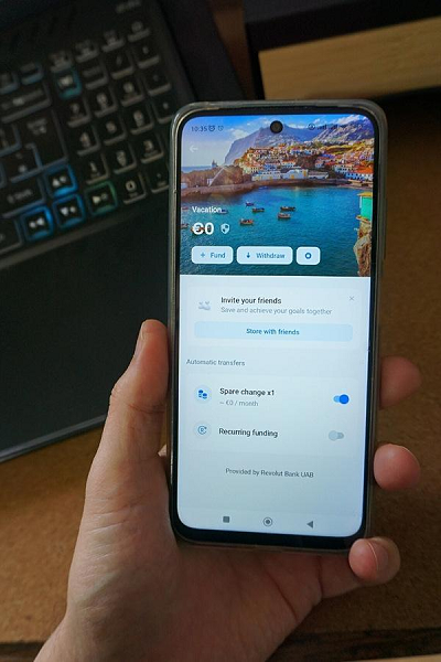my revolut saving vault