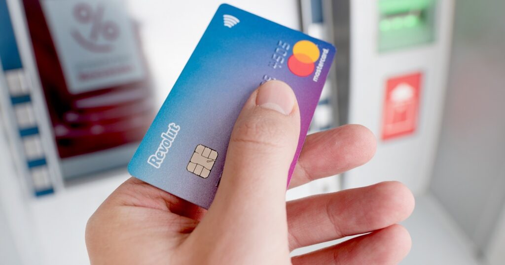 using revolut card at atm