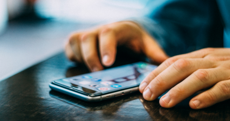 banking on mobile